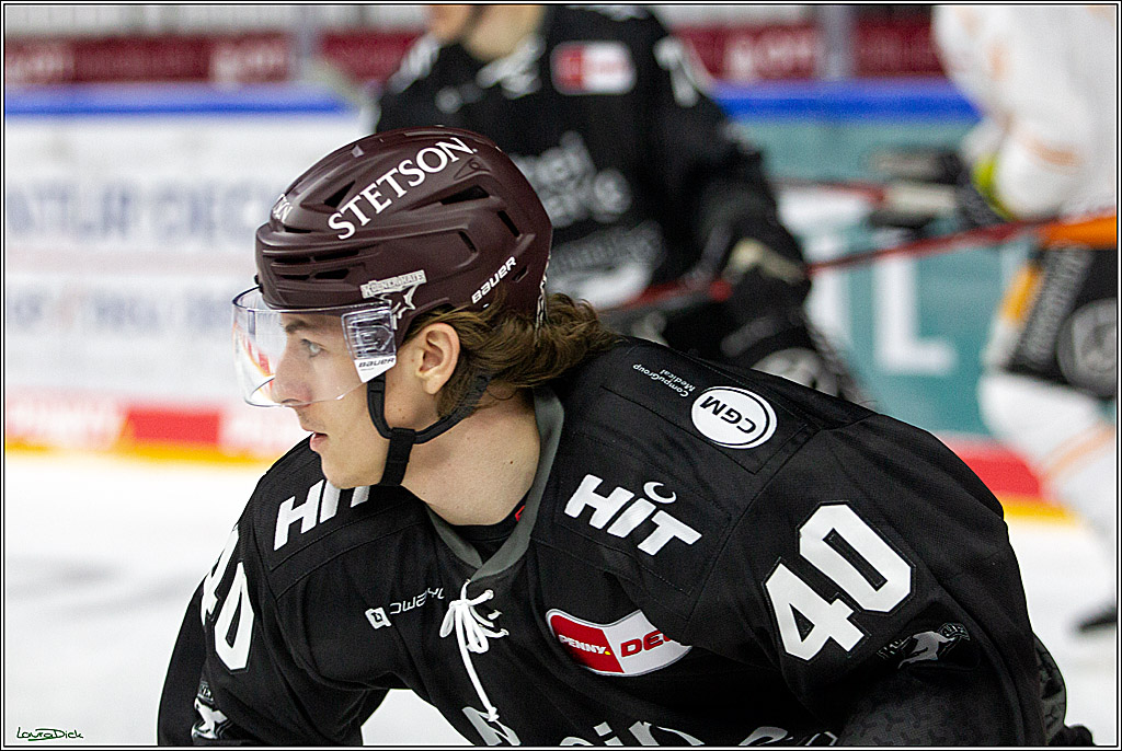 PENNY DEL;  Koelner Haie - Wolfsburg Grizzlys; Koeln, 17.03.2021